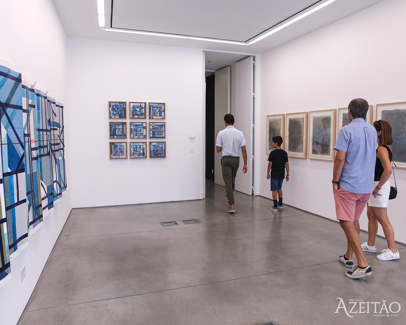 Blue_Grid_exposição_Pedro_Besugo_2022-2