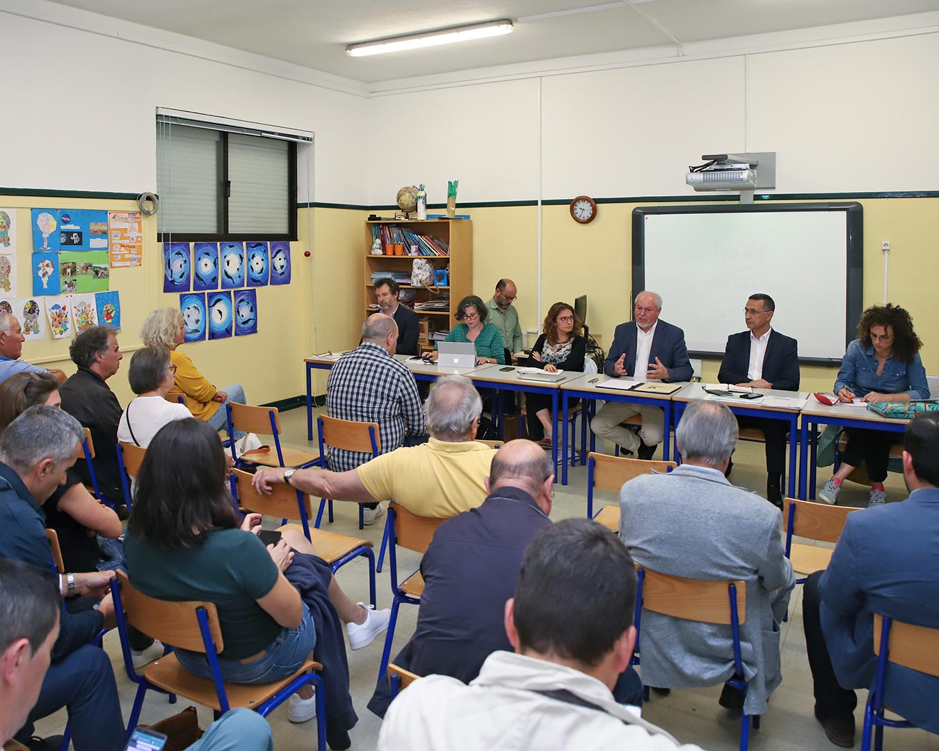 Ouvir_a_população_Reunião_com_a_população_Escola_Básica_de_Brejos_do_Clérigo_02